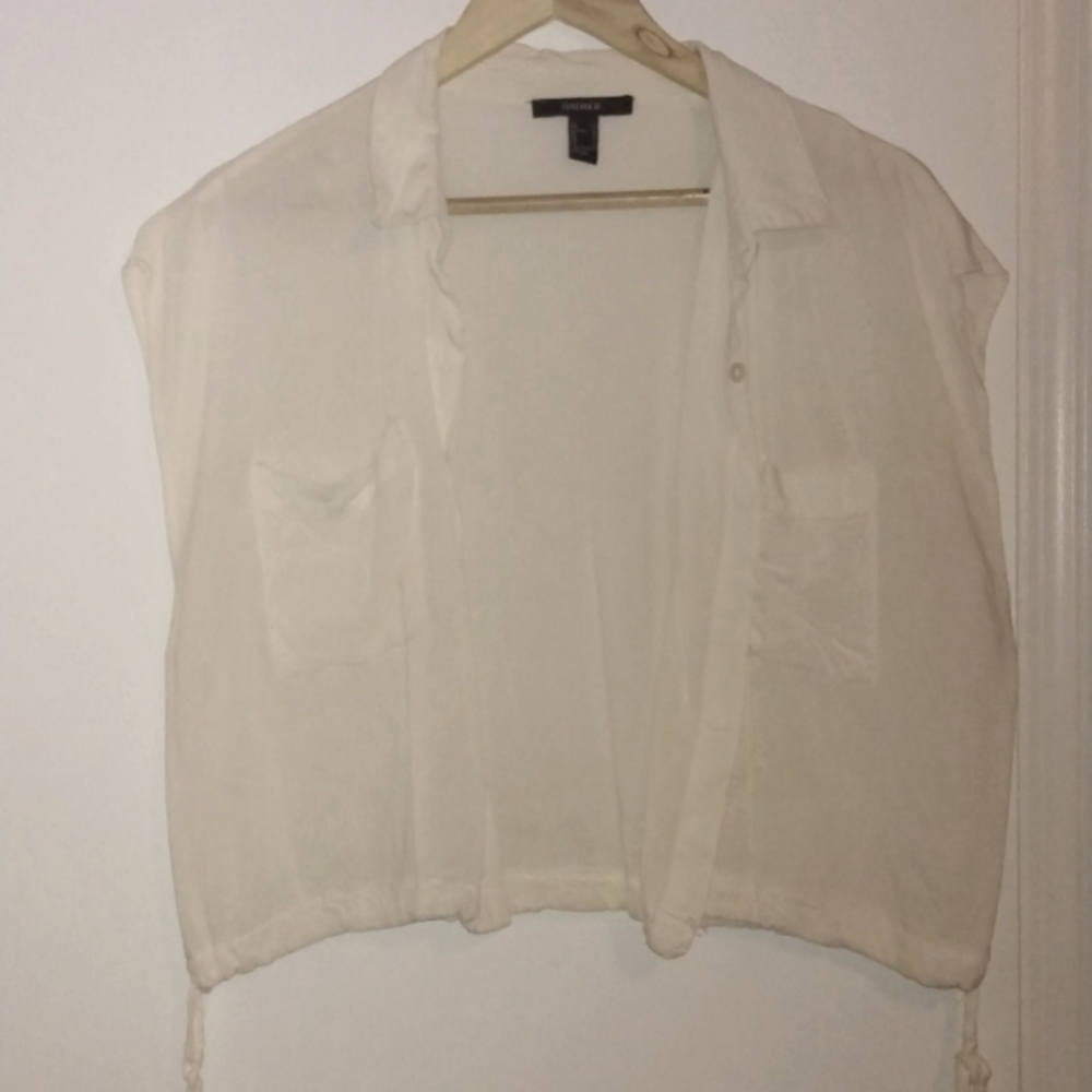 Cropped White Butondown